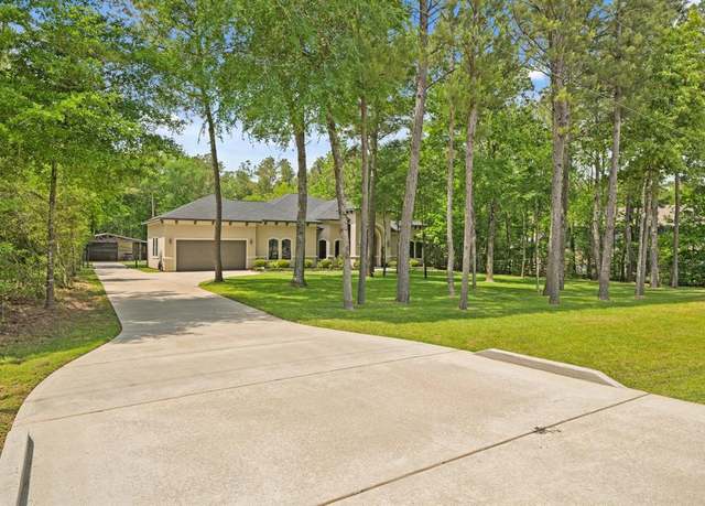 Property at 11058 Crawford Cir, Montgomery, TX 77316, 4 beds, 4.5 baths