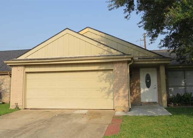 Property at 2223 Sentinal Oaks St, Sugar Land, TX 77478, 4 beds, 2 baths