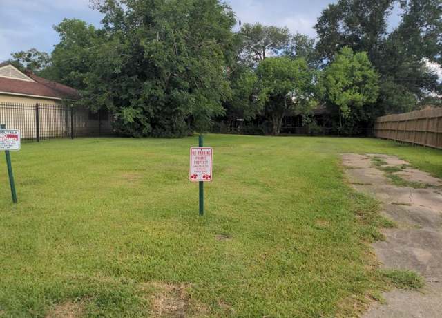 Property at 5774 Belneath St, Houston, TX 77033