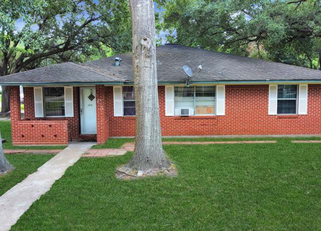 Property at 403 S Hill St Unit L, Alvin, TX 77511, 2 beds, 1 bath