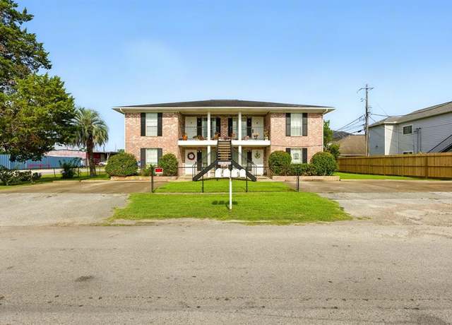 Property at 9641 Hollock St #4, Houston, UT 77075, 8 beds, 1 bath