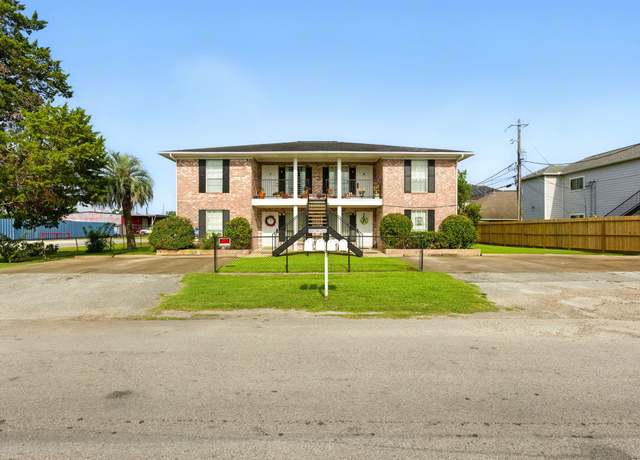 Property at 9641 Hollock St #4, Houston, TX 77075, 2 beds, 1 bath
