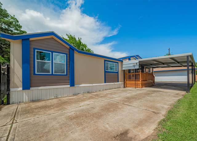Property at 3233 Clarksville St, La Porte, TX 77571, 3 beds, 2 baths