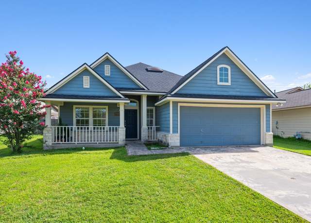 Property at 3902 Bridgeberry Ct, College Station, TX 77845, 3 beds, 2 baths