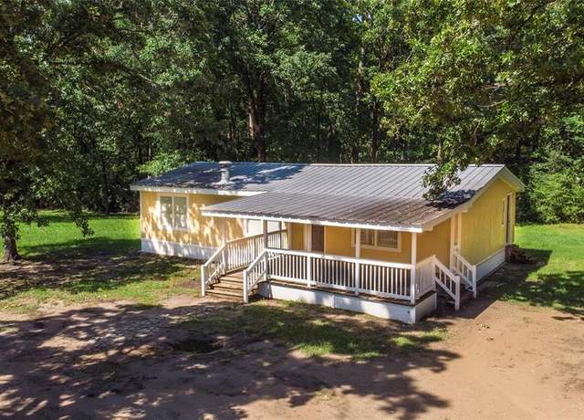 Property at 110 Charlies Ln, Trinity, TX 75862, 3 beds, 2 baths