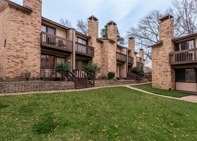 Property at 2521 Crosstimbers St Unit K2, Huntsville, TX 77320, 2 beds, 1.5 baths