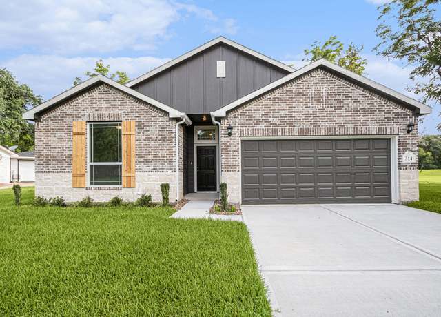 Property at 314 Wellshire Dr, West Columbia, TX 77486, 3 beds, 2 baths