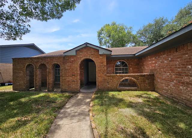 Property at 4611 Wee Lassie Ln, Houston, TX 77084, 3 beds, 2 baths