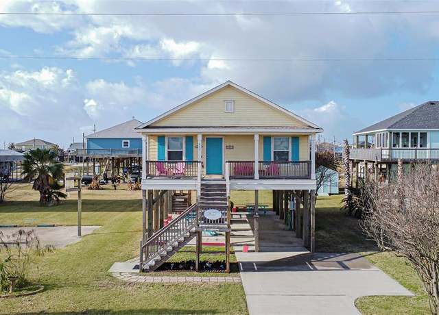 Property at 905 Sage Rd, Crystal Beach, TX 77650, 3 beds, 2 baths