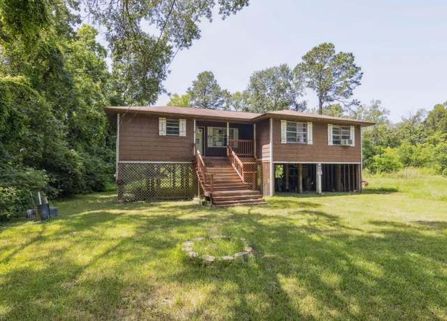 Property at 220 Jan Rd, Shepherd, TX 77371, 3 beds, 2 baths
