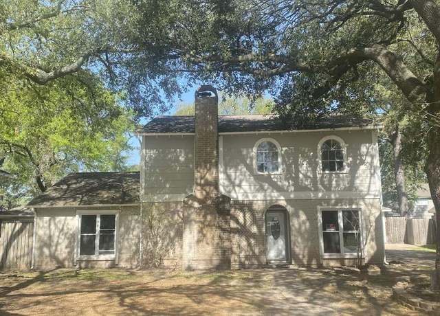 Property at 4906 Havenwoods Dr, Houston, TX 77066, 4 beds, 3.5 baths