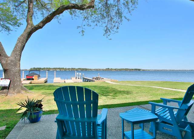 Property at 1425 Bowsprit Pt, Willis, TX 77318, 3 beds, 3 baths