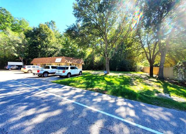 Property at 1714 Romanforest Blvd Blvd, New Caney, TX 77357
