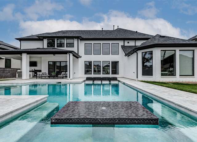 Property at 10127 Regatta Shore Dr, Missouri City, TX 77459, 5 beds, 5.5 baths
