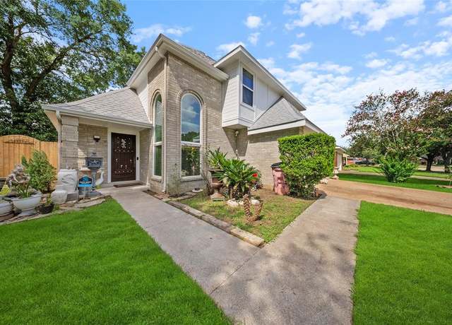 Property at 10135 Wayward Wind Ln, Houston, TX 77064, 3 beds, 2.5 baths
