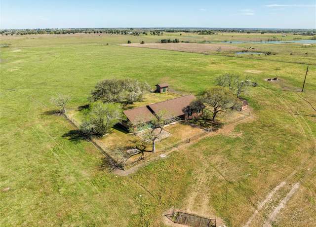 Property at 11552 Fm 1383, Schulenburg, TX 78956, 3 beds, 2 baths
