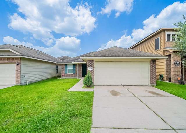 Property at 2711 Arica Ln, Spring, TX 77373, 3 beds, 2 baths