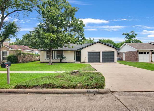 Property at 12734 Westella Dr, Houston, TX 77077, 3 beds, 2 baths