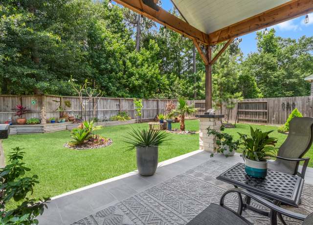 Property at 371 Westlake Terrace Dr, Conroe, TX 77304, 4 beds, 2 baths