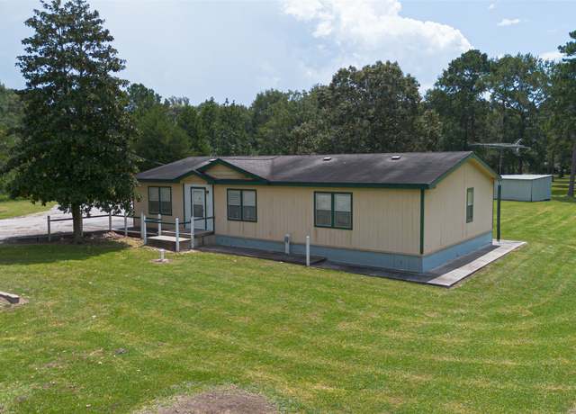 Property at 16126 Tree Monkey Rd, Conroe, TX 77303, 3 beds, 2 baths