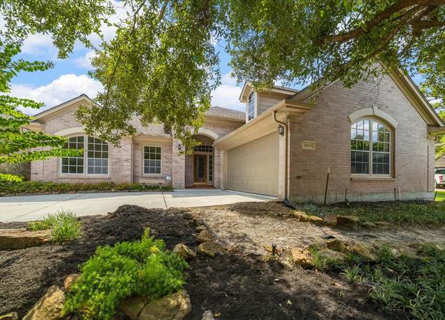Property at 2803 N Strathford Ln, Houston, TX 77345, 3 beds, 2.5 baths
