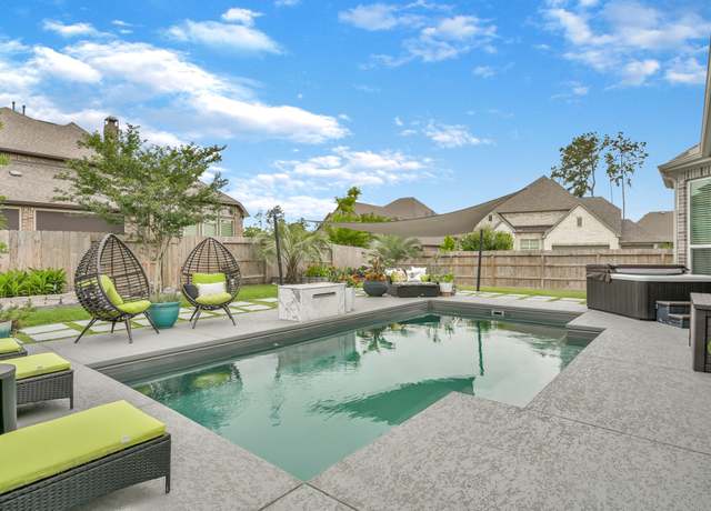 Property at 17402 Orchid Falls Ln, Conroe, TX 77302, 4 beds, 4.5 baths