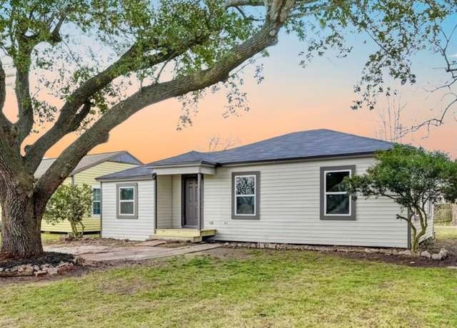 Property at 104 18th Ave n Ave N, Texas City, TX 77590, 3 beds, 2 baths
