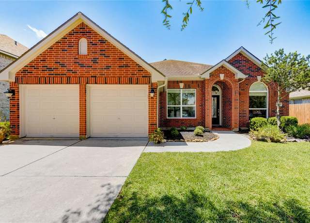 Property at 12006 Bright Landing Ct, Pearland, TX 77584, 4 beds, 2 baths