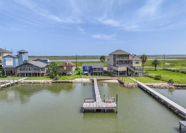 Property at 11708 Sportsman Rd, Galveston, TX 77554, 2 beds, 1 bath