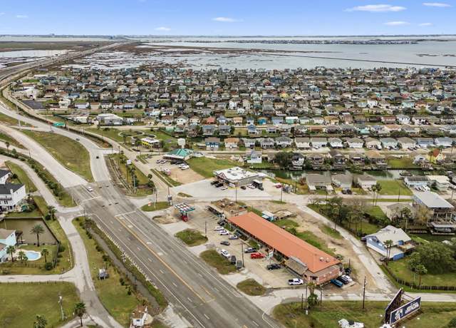 Property at 6 Herring Dr, Bayou Vista, TX 77563