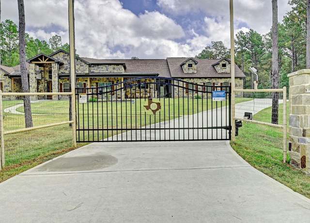 Property at 264 Grey Feather Rd, Huntsville, TX 77340, 3 beds, 3.5 baths