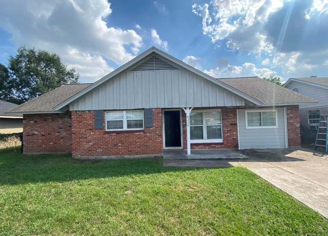 Property at 9314 Laura Koppe Rd, Houston, TX 77078, 3 beds, 2 baths