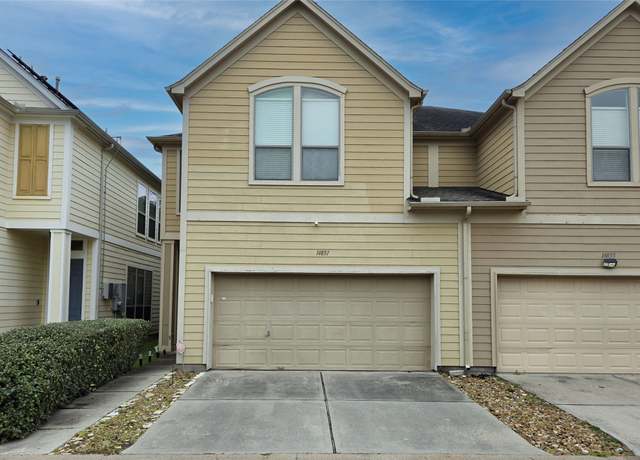 Property at 14851 Tuttle Point Dr, Houston, TX 77082, 3 beds, 2.5 baths