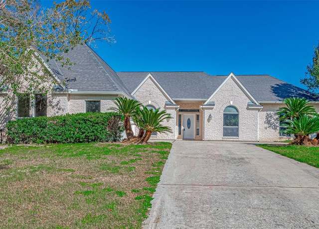 Property at 16002 Castletown Park Ct, Spring, TX 77379, 3 beds, 2.5 baths