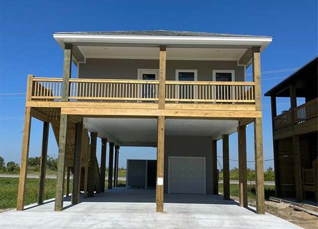 Property at 2769 E Lazy Ln, Crystal Beach, TX 77650, 3 beds, 2 baths