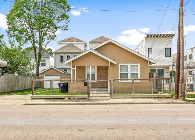 Property at 1435 N Durham Dr, Houston, TX 77008, 3 beds, 2 baths