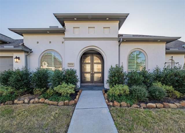 Property at 10314 Granite Ct, Iowa Colony, TX 77583, 4 beds, 3.5 baths
