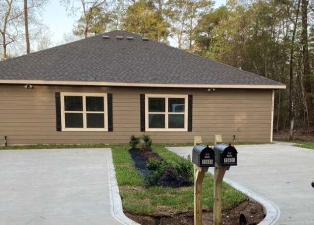 Property at 15695 Pecan Dr, Montgomery, TX 77356, 2 beds, 2 baths