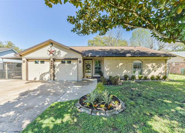 Property at 12938 Dermott Dr, Houston, TX 77065, 3 beds, 2 baths