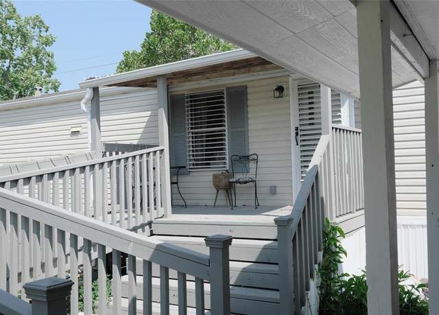 Property at 13202 8th St, Santa Fe, TX 77510, 3 beds, 2 baths