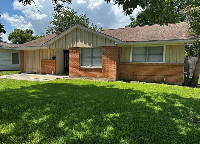 Property at 602 Harold Ln, Baytown, TX 77521, 3 beds, 1 bath