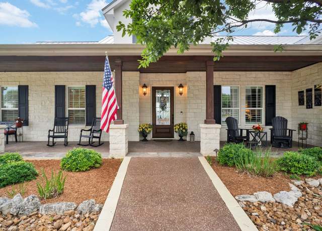 Property at 769 Pacific Pl, Spring Branch, TX 78070, 5 beds, 6 baths