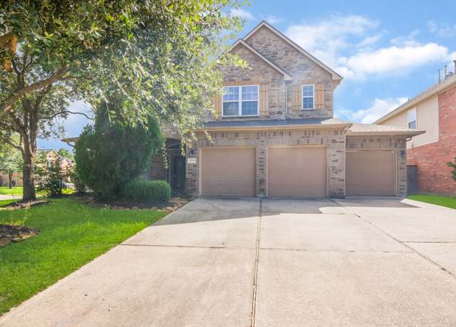 Property at 19703 Cristiwood Ct, Spring, TX 77379, 5 beds, 4.5 baths