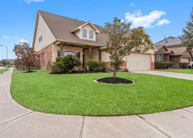 Property at 2803 Lockeridge Place Dr, Spring, TX 77386, 6 beds, 3 baths