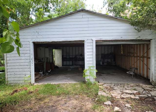 Property at 421 Avenue B, La Marque, TX 77568