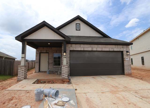 Property at 628 Roaring Falls St, Willis, TX 77378, 4 beds, 2.5 baths