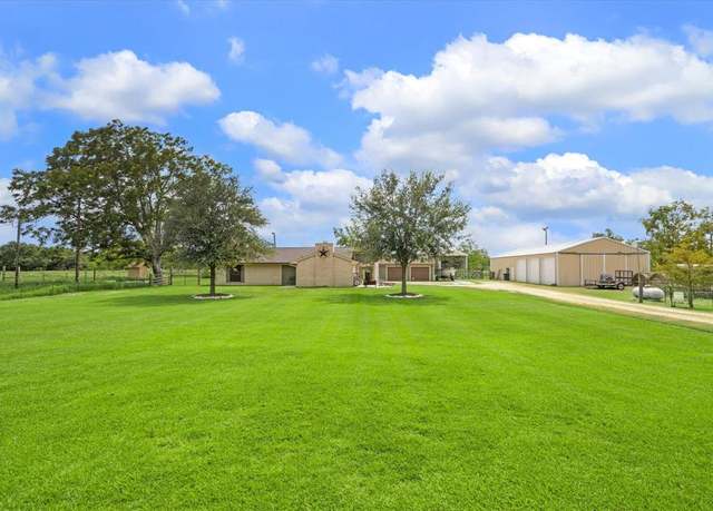 Property at 7515 Avenue E 1/2, Santa Fe, TX 77510, 3 beds, 3 baths