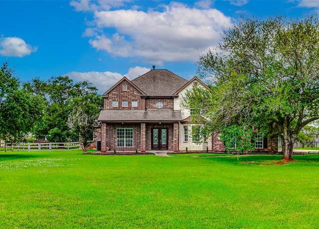 Property at 3623 Wellspring Lake Dr, Fulshear, TX 77441, 4 beds, 4 baths