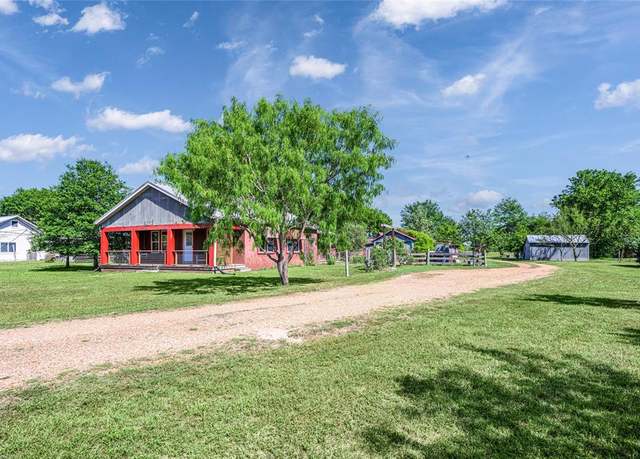 Property at 1344 E State Highway 237, Fayetteville, TX 78940, 2 beds, 1 bath