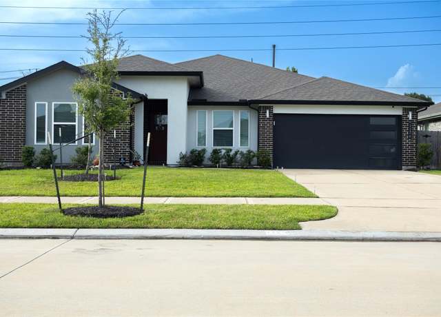 Property at 1126 Hyde Lake Ln, Missouri City, TX 77459, 4 beds, 2 baths